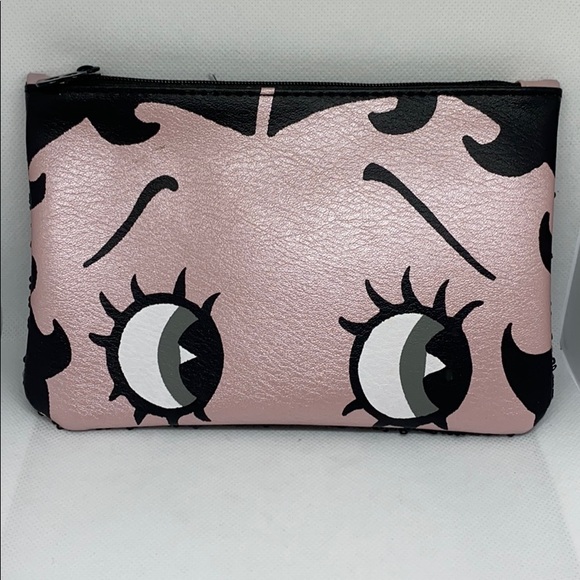 ipsy Handbags - Ipsy cosmetic bag